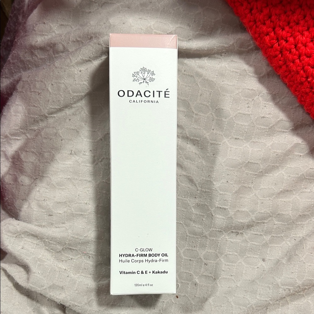 C-Glow Hydra-Firm Body Oil - White